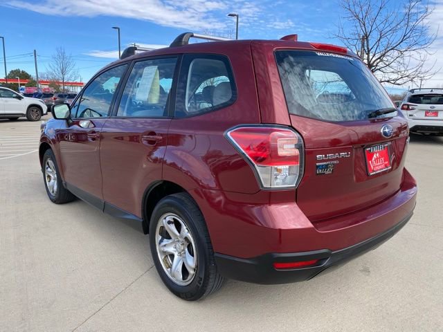 Used 2017 Subaru Forester 2.5i image 3