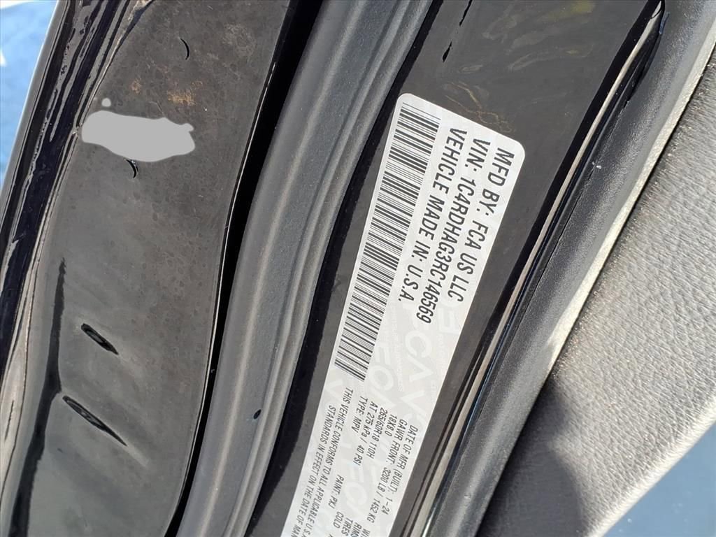 Used 2024 Dodge Durango SXT image 34