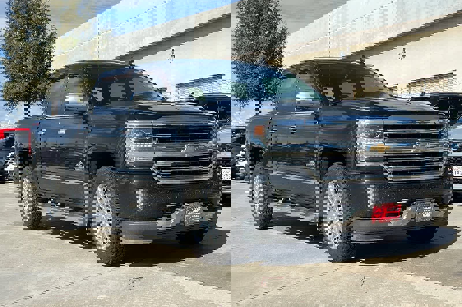 Used 2017 Chevrolet Silverado 1500 High Country image 10