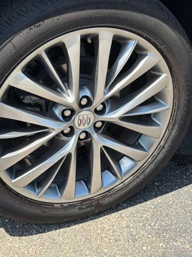 Used 2025 Buick Enclave Avenir w/ Super Cruise Package AWD/4WD image 14