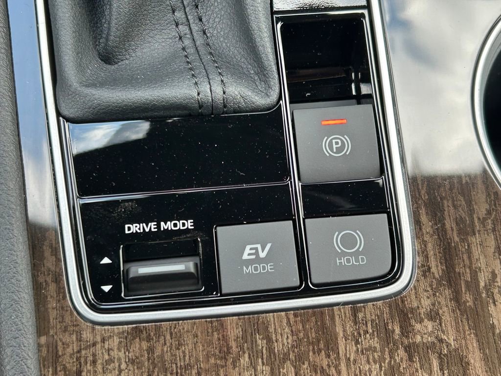 New 2026 Toyota Sienna Platinum image 41