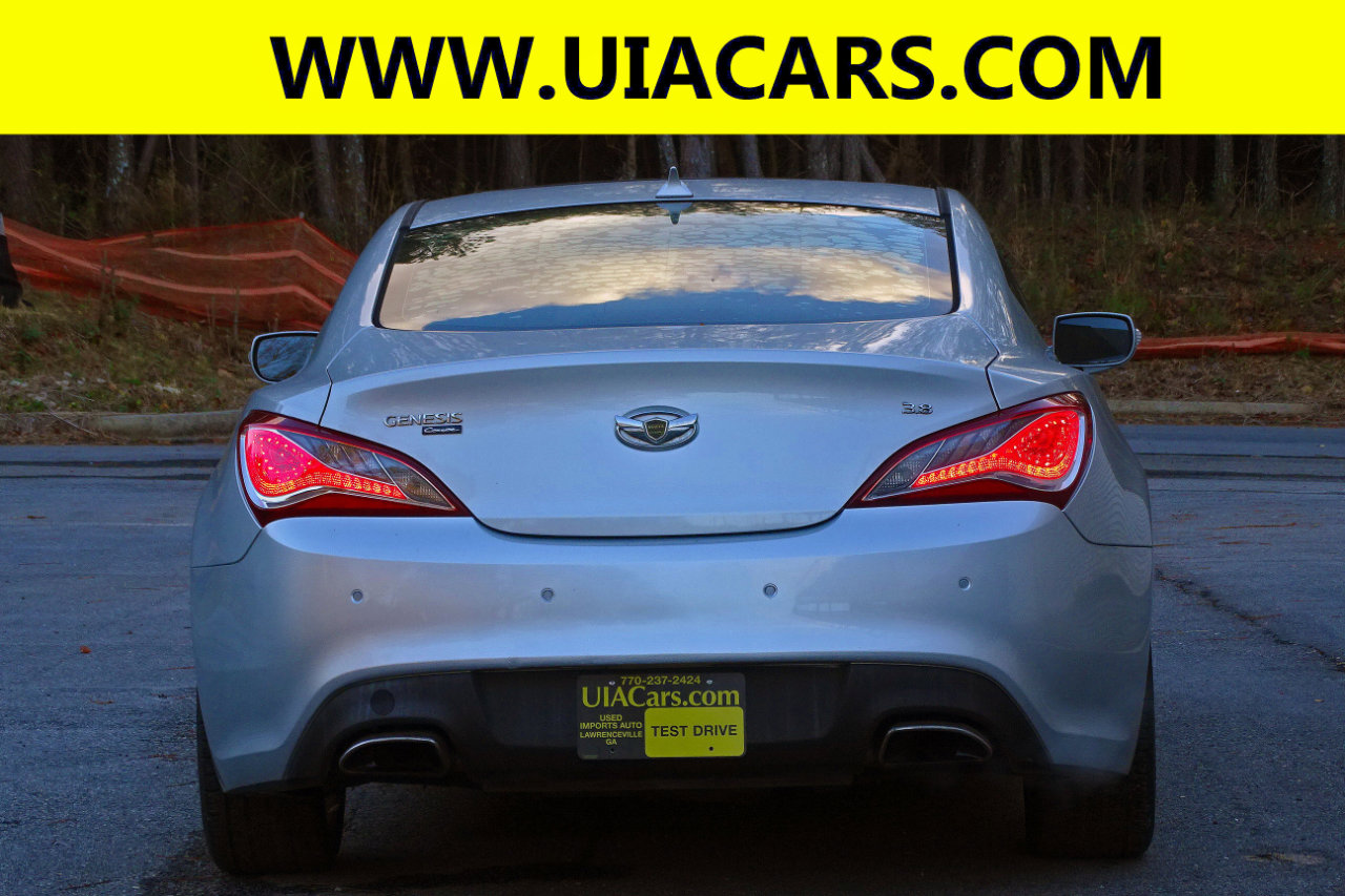 Used 2013 Hyundai Genesis 3.8 image 22