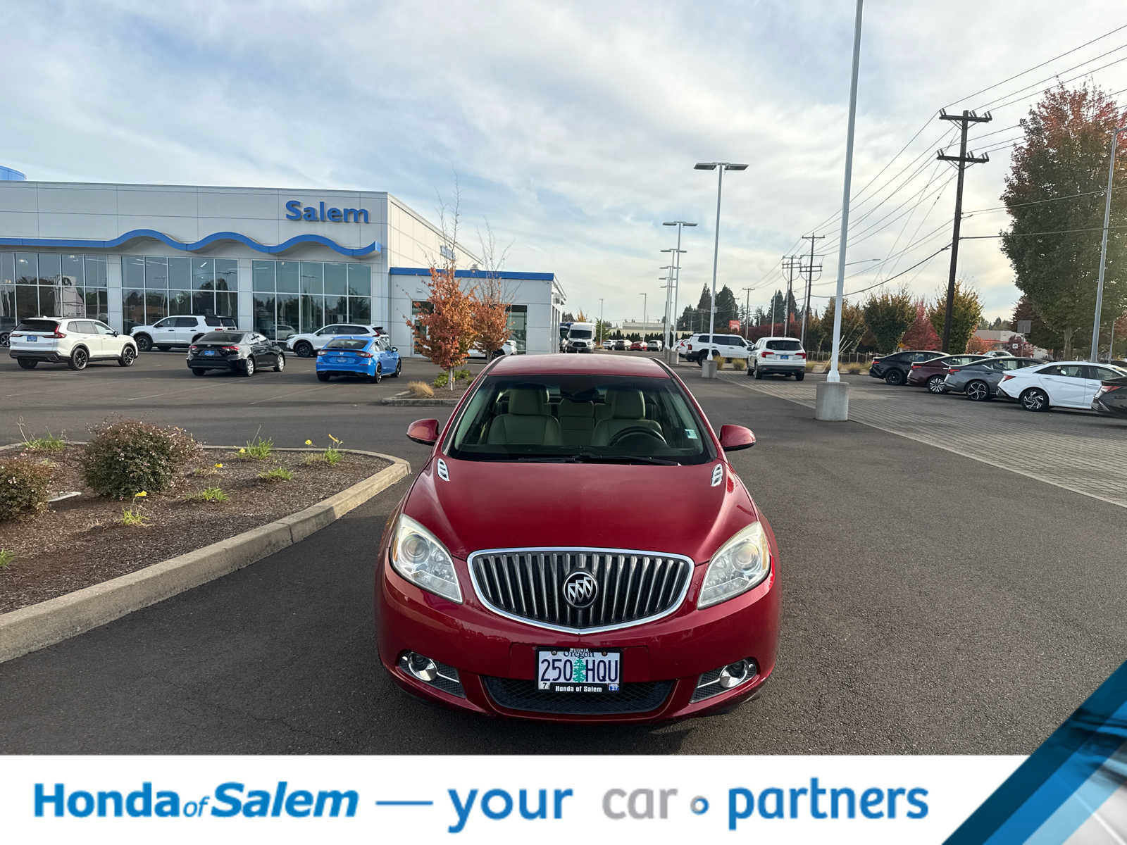 Used 2012 Buick Verano Leather FWD image 6