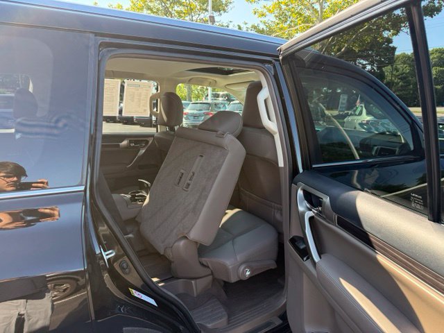 Used 2018 Lexus GX 460 w/ Navigation Package AWD/4WD image 27