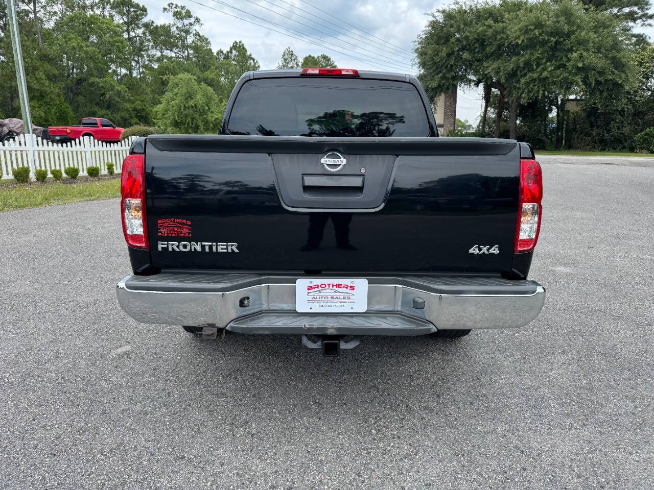 Used 2015 Nissan Frontier S AWD/4WD image 35