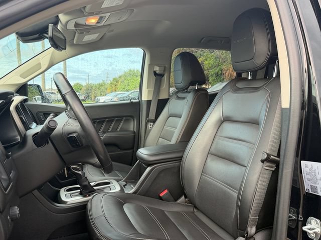 Certified 2022 GMC Canyon Denali w/ Denali Black Edition Package RWD image 9