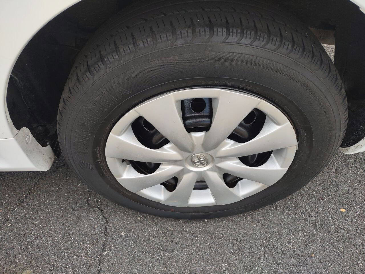 Used 2009 Toyota Corolla LE FWD image 24