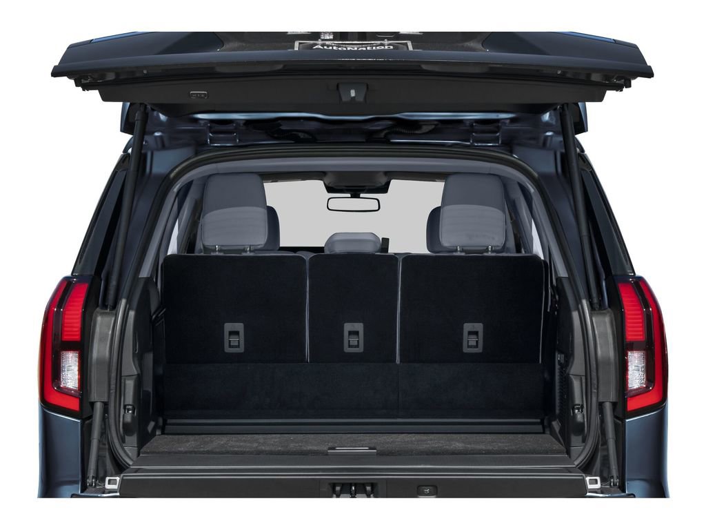 New 2025 Ford Expedition Platinum w/ Stealth Performance Package image 10