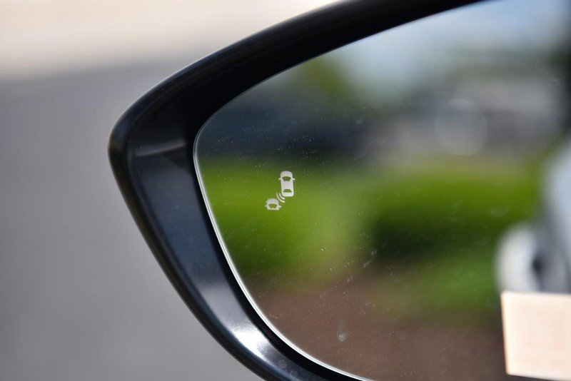 New 2025 Honda Accord SE image 9