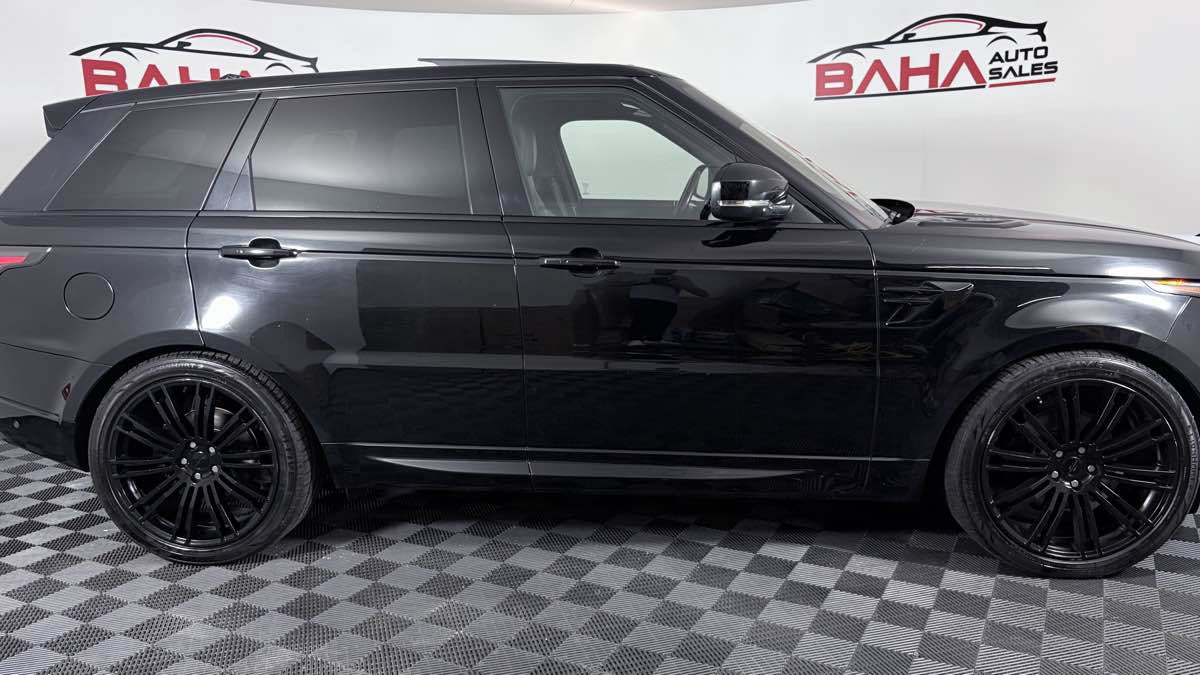 Used 2018 Land Rover Range Rover Sport HSE AWD/4WD image 8
