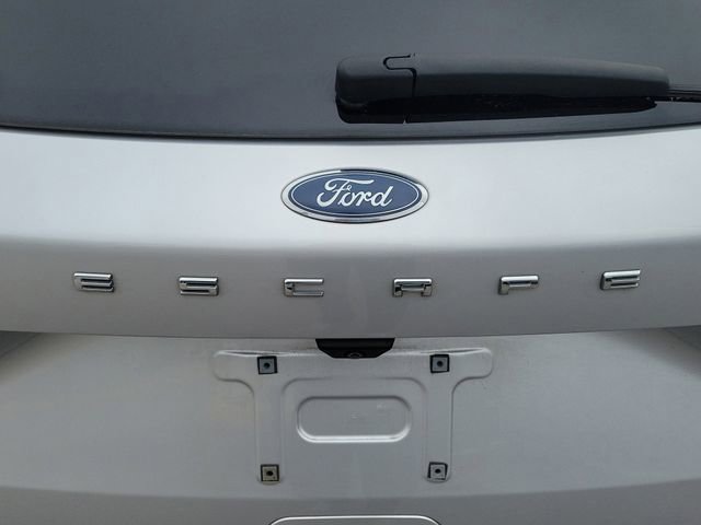Used 2020 Ford Escape SE FWD image 8