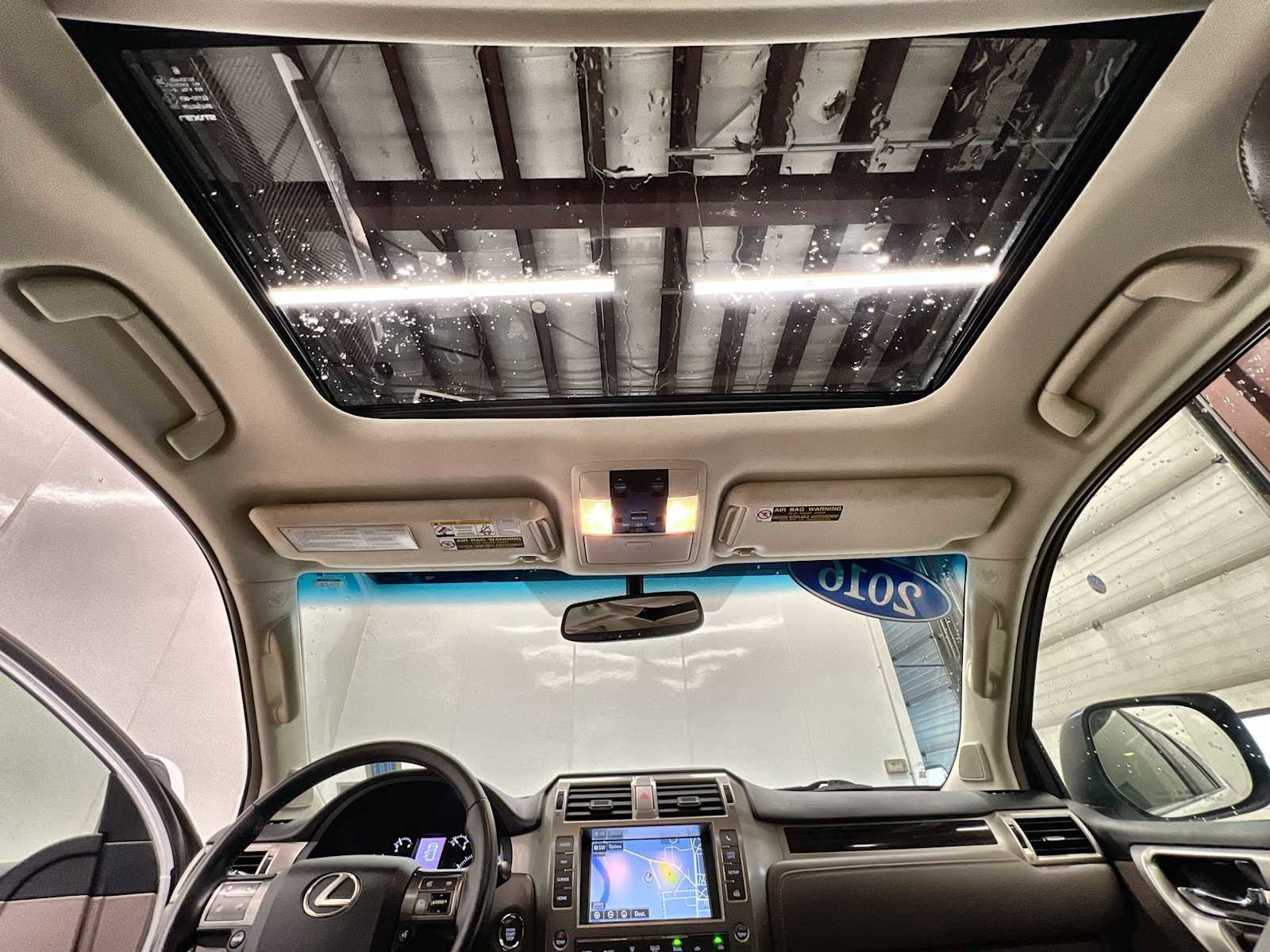 Used 2016 Lexus GX 460 image 16