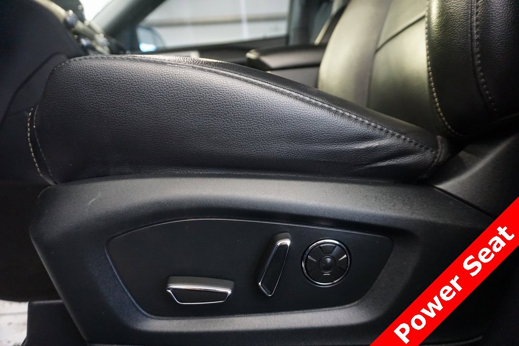 Used 2020 Ford Explorer ST w/ Premium Technology Package image 8