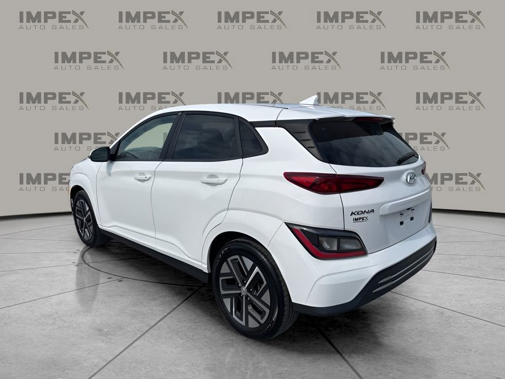 Used 2023 Hyundai Kona SEL w/ Cargo Package image 3
