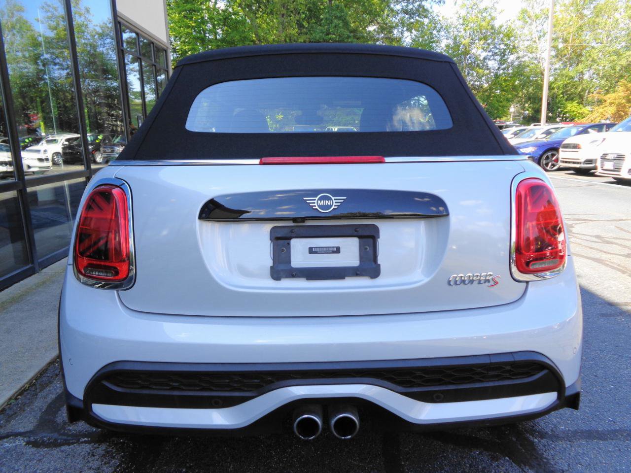 Used 2022 MINI Cooper S image 5