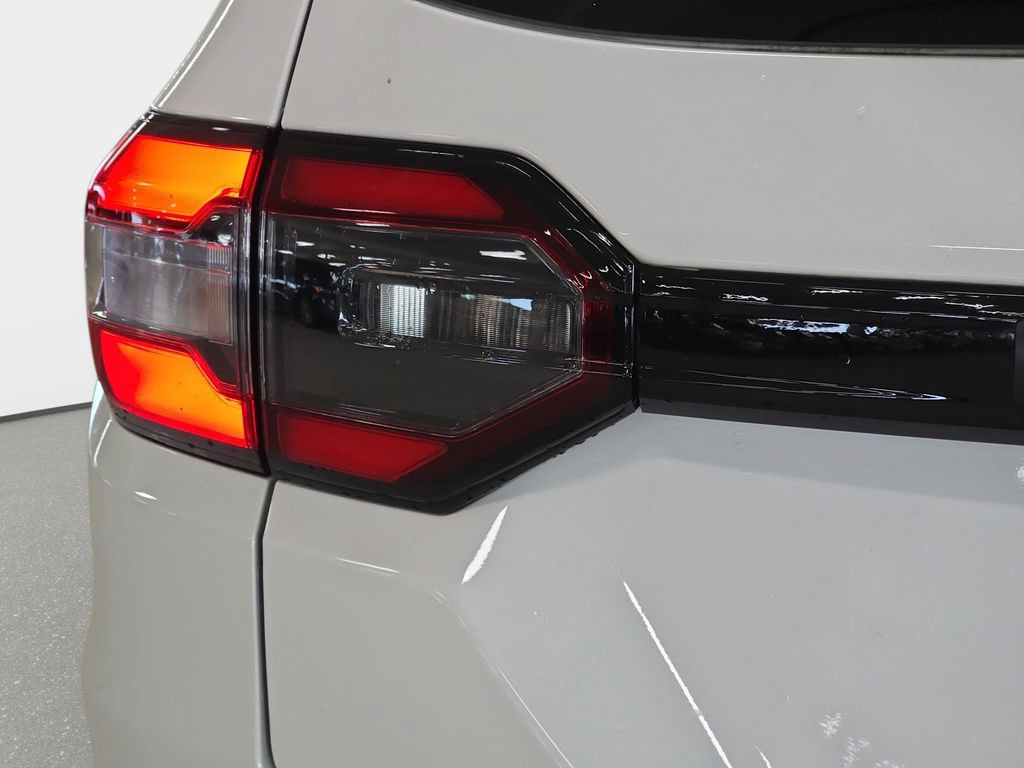 Used 2025 Honda Pilot EX-L image 23