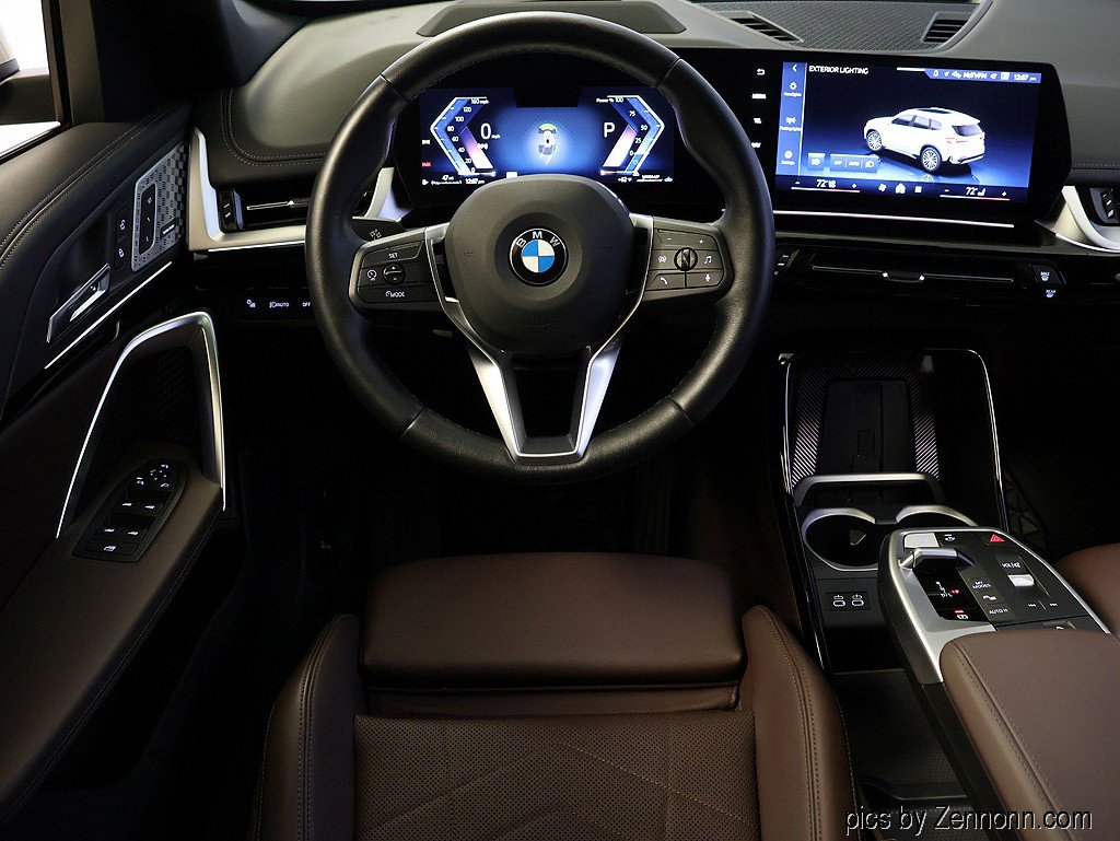 Certified 2025 BMW X1 xDrive28i w/ Technology Package image 15