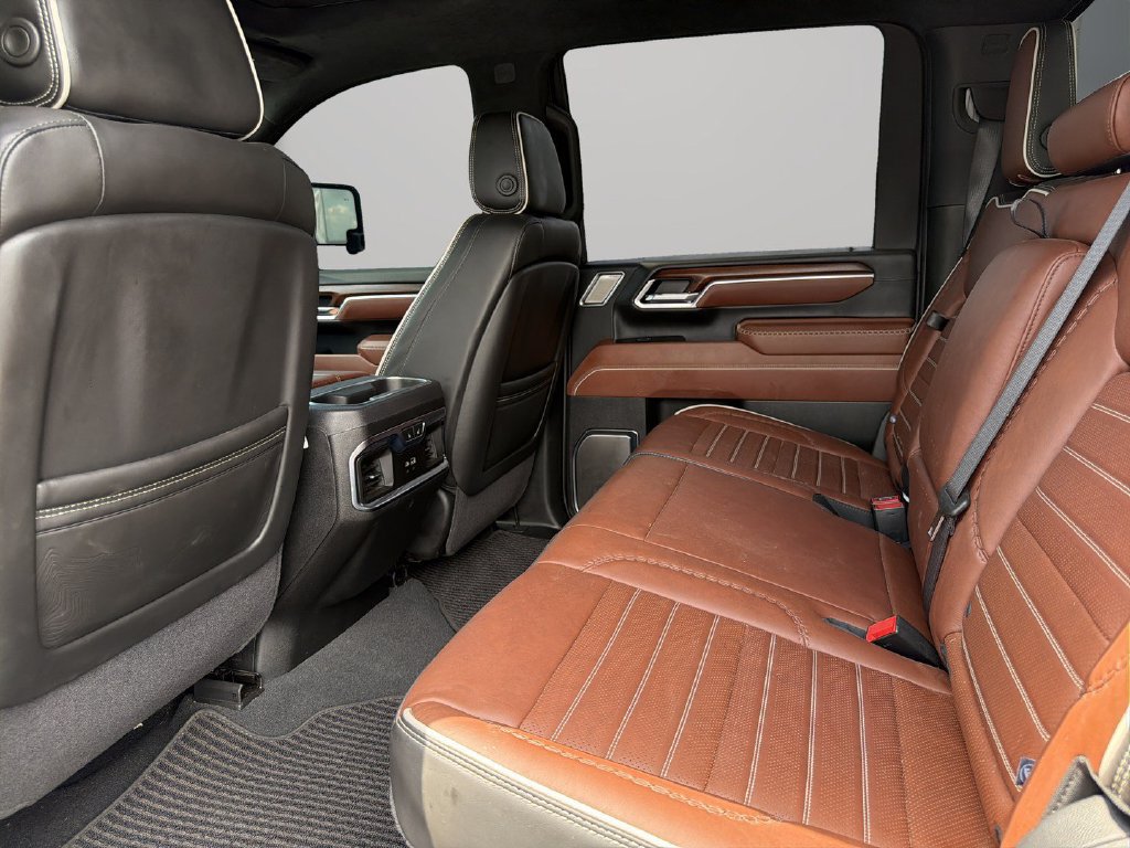 Certified 2025 GMC Sierra 2500 Denali Ultimate AWD/4WD image 15