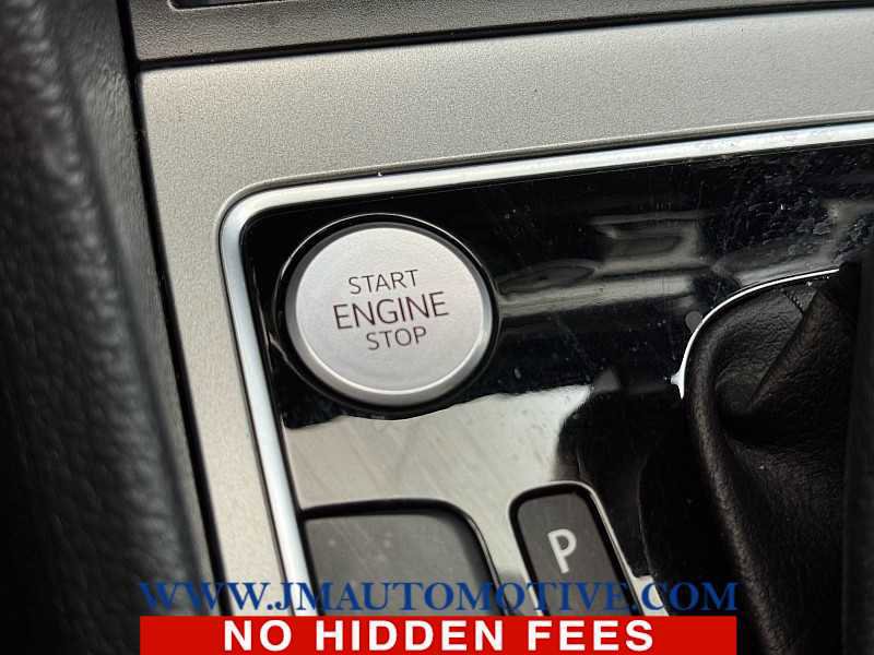 Used 2021 Volkswagen Passat 2.0T SE image 39