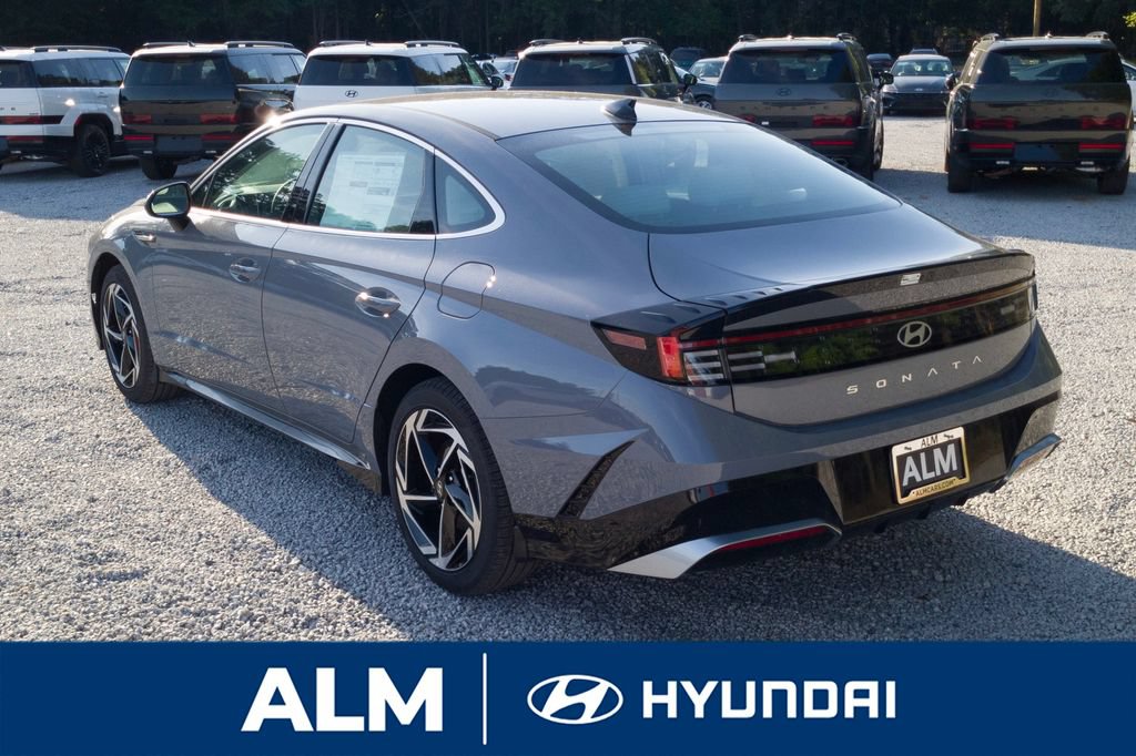 New 2026 Hyundai Sonata SEL FWD image 8