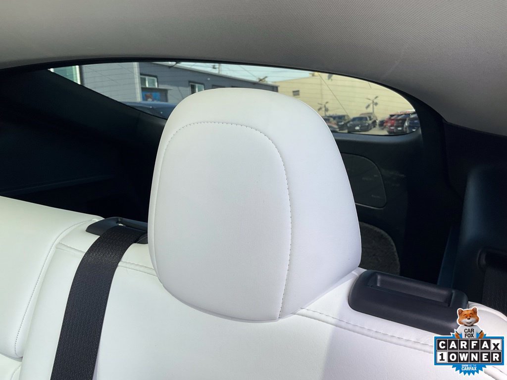 Used 2024 Tesla Model Y Performance AWD/4WD image 28