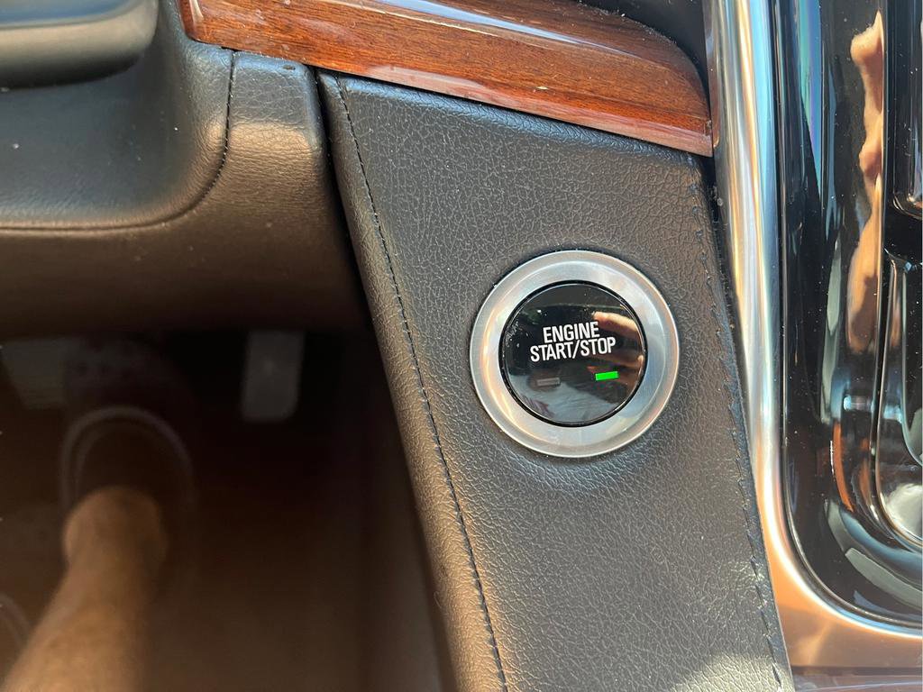 Used 2015 Cadillac Escalade ESV Premium image 29