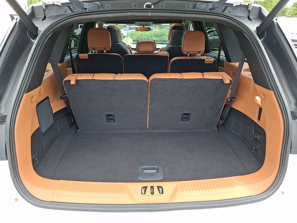 Certified 2023 Lincoln Aviator Black Label w/ Dynamic Handling Package AWD/4WD image 29