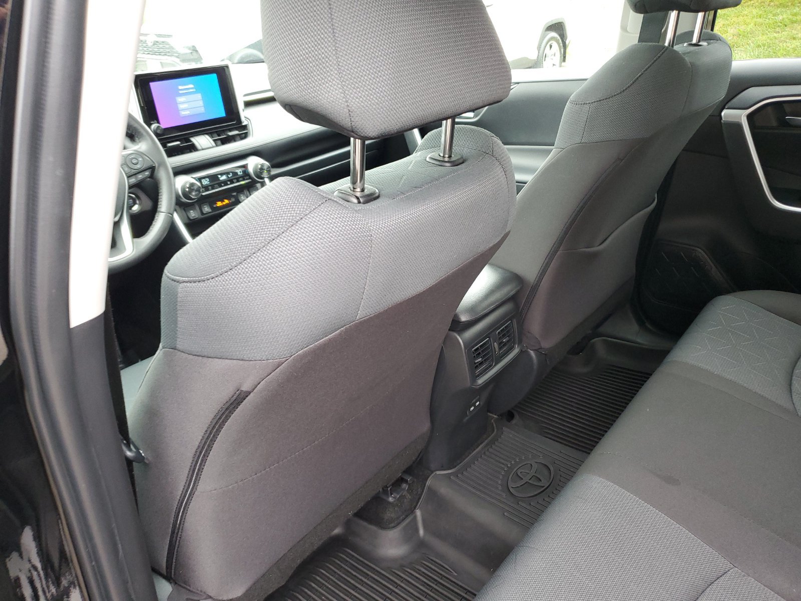Certified 2025 Toyota RAV4 XLE w/ Convenience Package AWD/4WD image 14