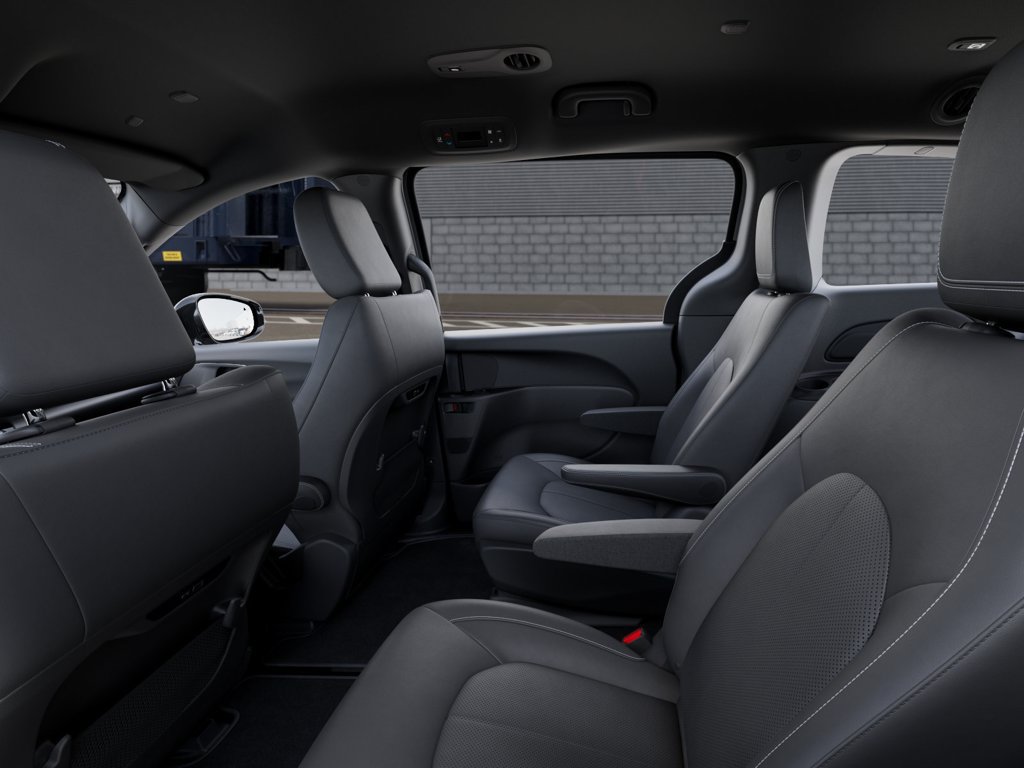 New 2027 Chrysler Pacifica Select AWD/4WD image 23