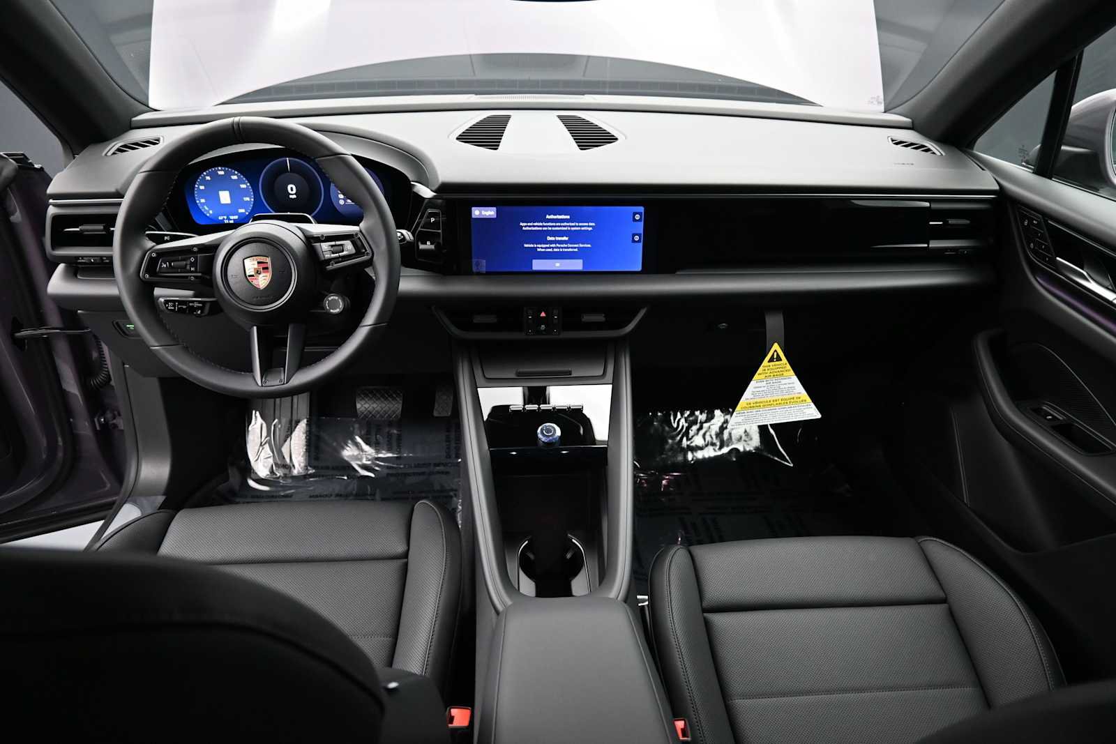 New 2026 Porsche Macan 4 Electric AWD/4WD image 6
