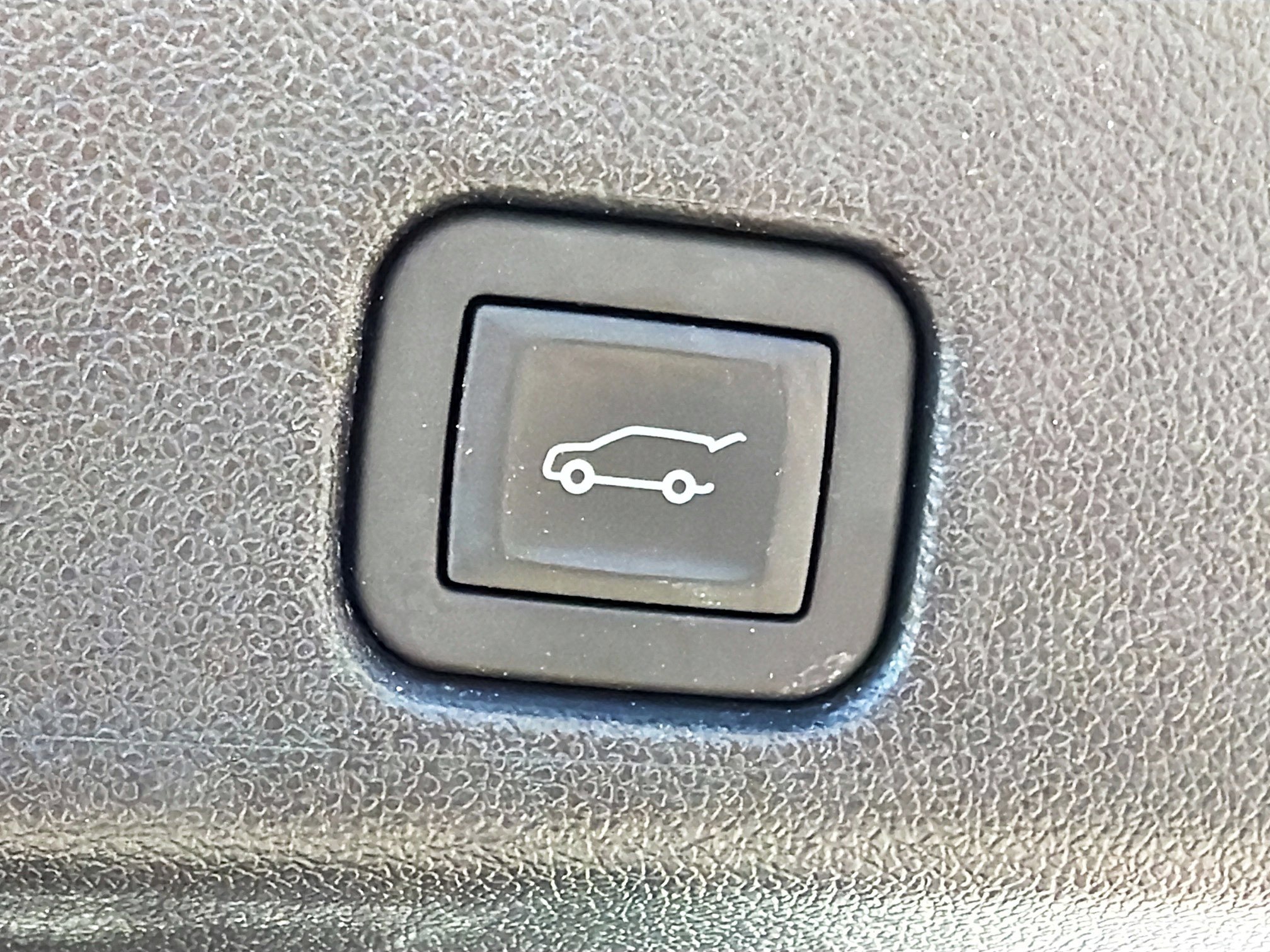 Used 2025 Buick Enclave Sport Touring image 13