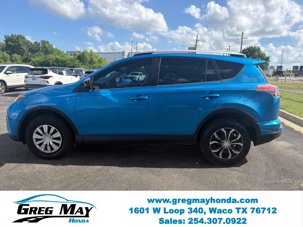 Used 2016 Toyota RAV4 LE FWD image 6