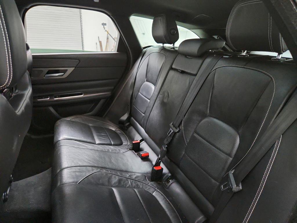 Used 2018 Jaguar XF S AWD/4WD image 23