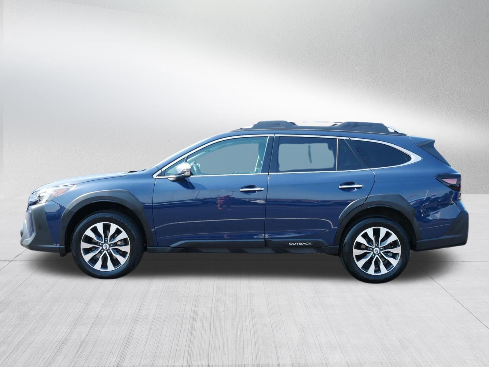 Certified 2024 Subaru Outback Touring XT w/ Tech Package 3 AWD/4WD image 4