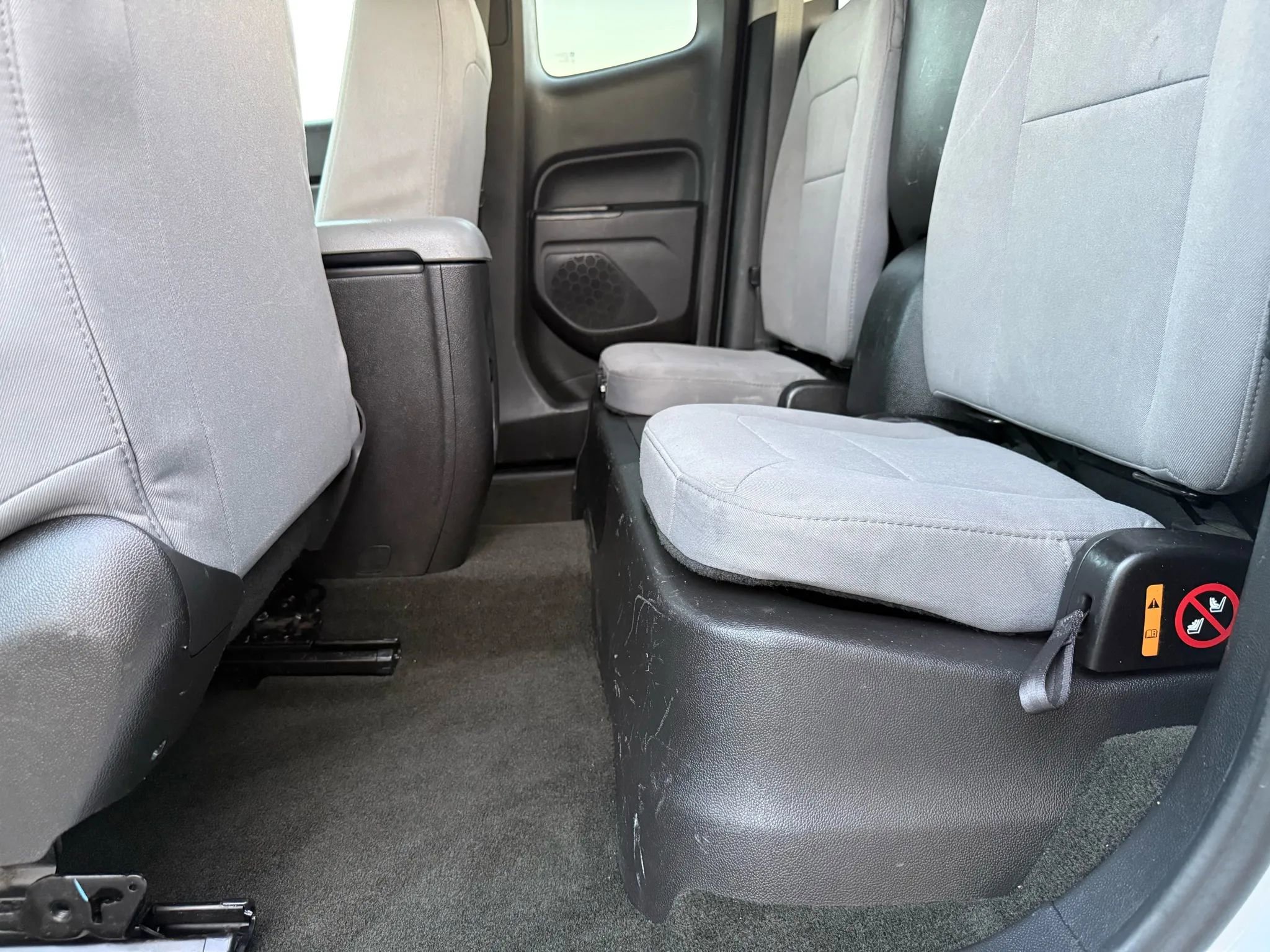 Used 2016 Chevrolet Colorado W/T image 34