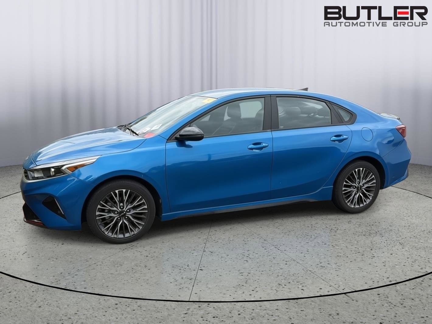 Used 2024 Kia Forte GT-Line FWD image 2