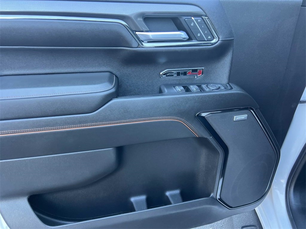 Used 2022 GMC Sierra 1500 AT4 w/ AT4 Preferred Package image 14