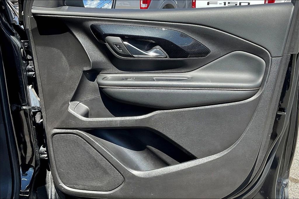 Used 2024 GMC Terrain AT4 w/ Tech Package AWD/4WD image 18