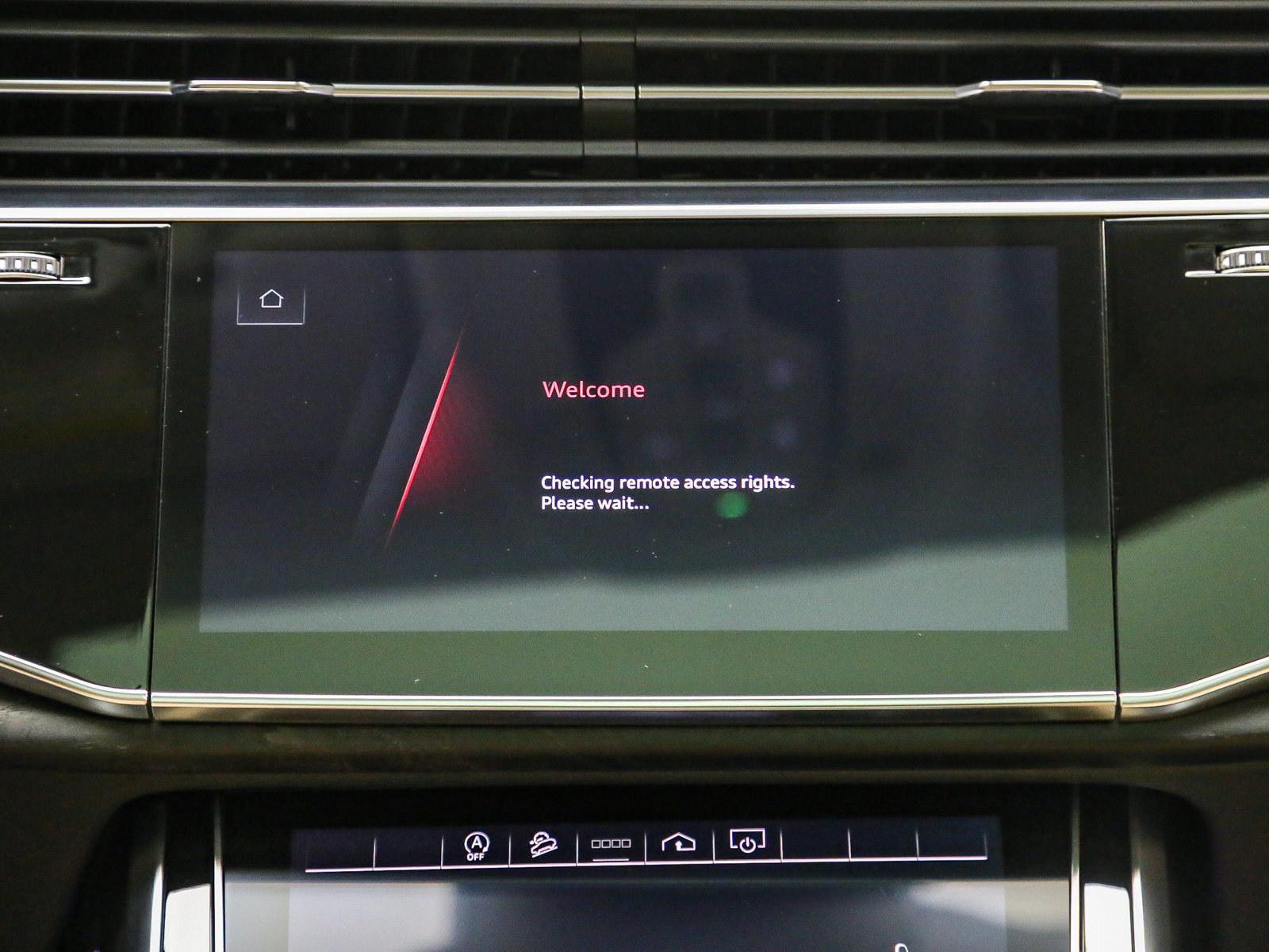 Certified 2023 Audi Q8 Premium Plus AWD/4WD image 15