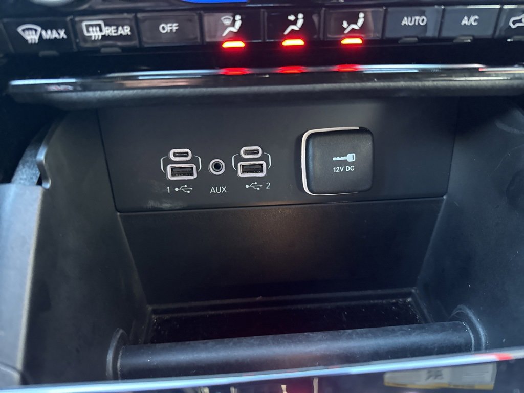 Used 2023 Jeep Grand Cherokee Overland image 26