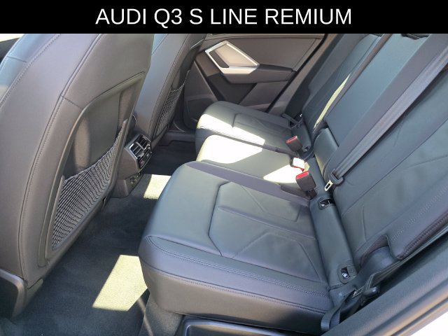 Used 2024 Audi Q3 2.0T Premium AWD/4WD image 18