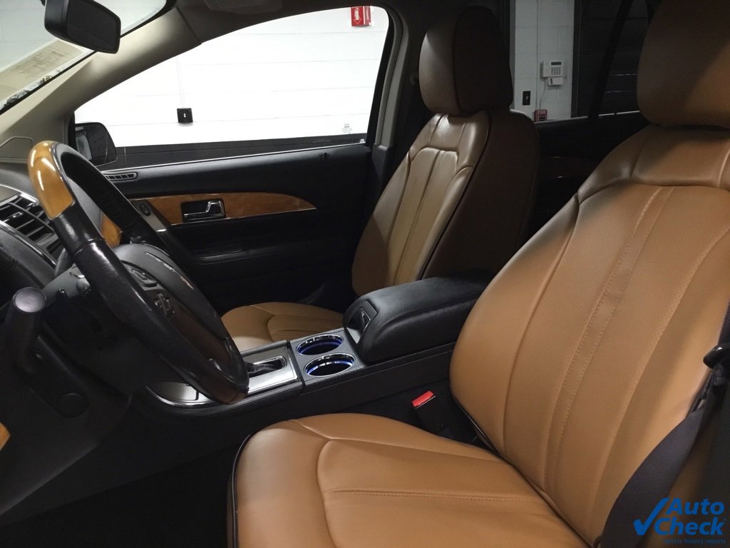 Used 2013 Lincoln MKX AWD image 26