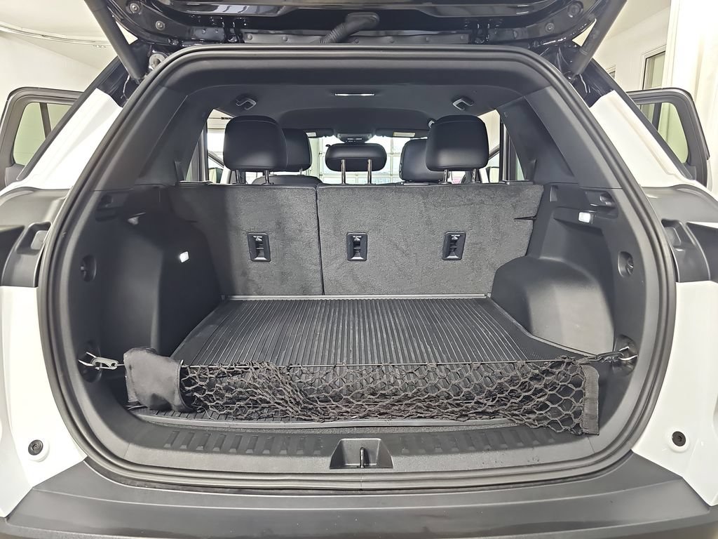 Certified 2025 Chevrolet Equinox LT w/ Convenience Package II AWD/4WD image 15