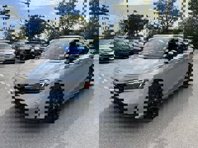 Used 2025 Honda Civic Sport image 2