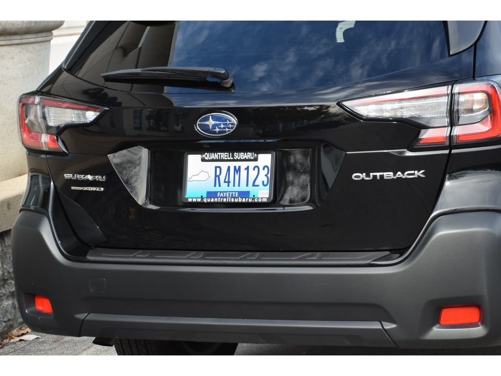 Certified 2025 Subaru Outback Premium image 27