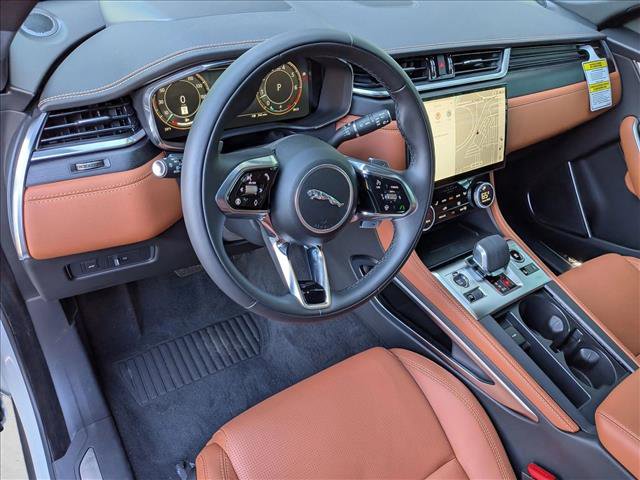 New 2026 Jaguar F-PACE R-Dynamic S image 3