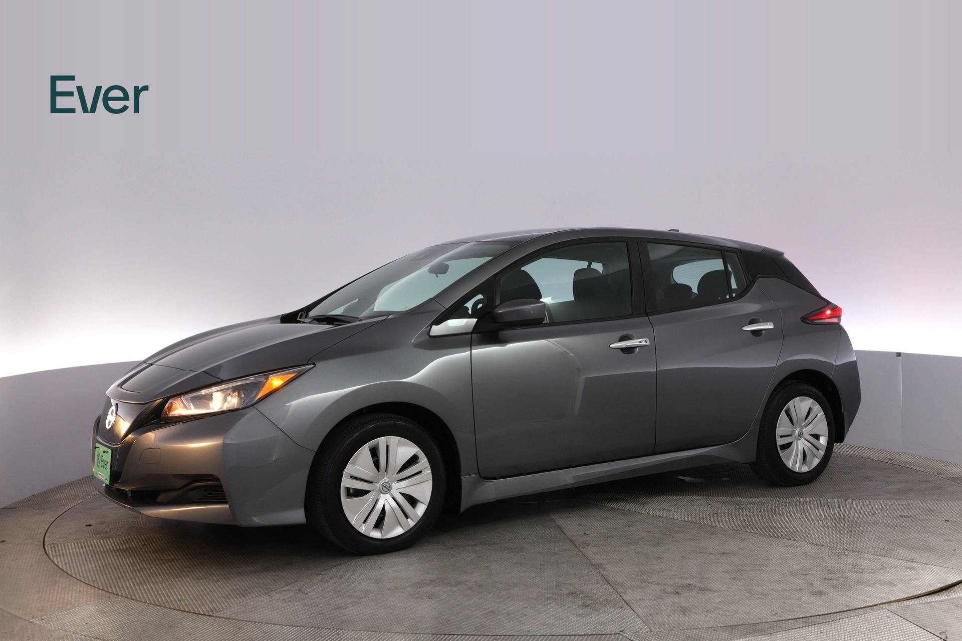 Used 2025 Nissan Leaf S FWD image 18