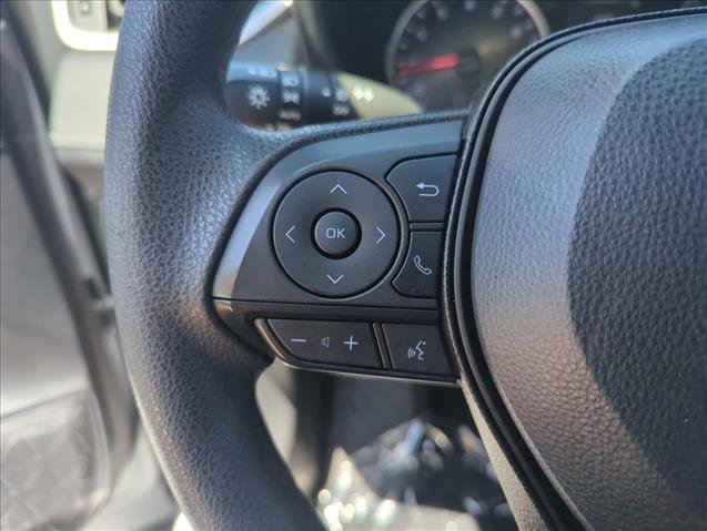 Used 2020 Toyota RAV4 XLE FWD image 12