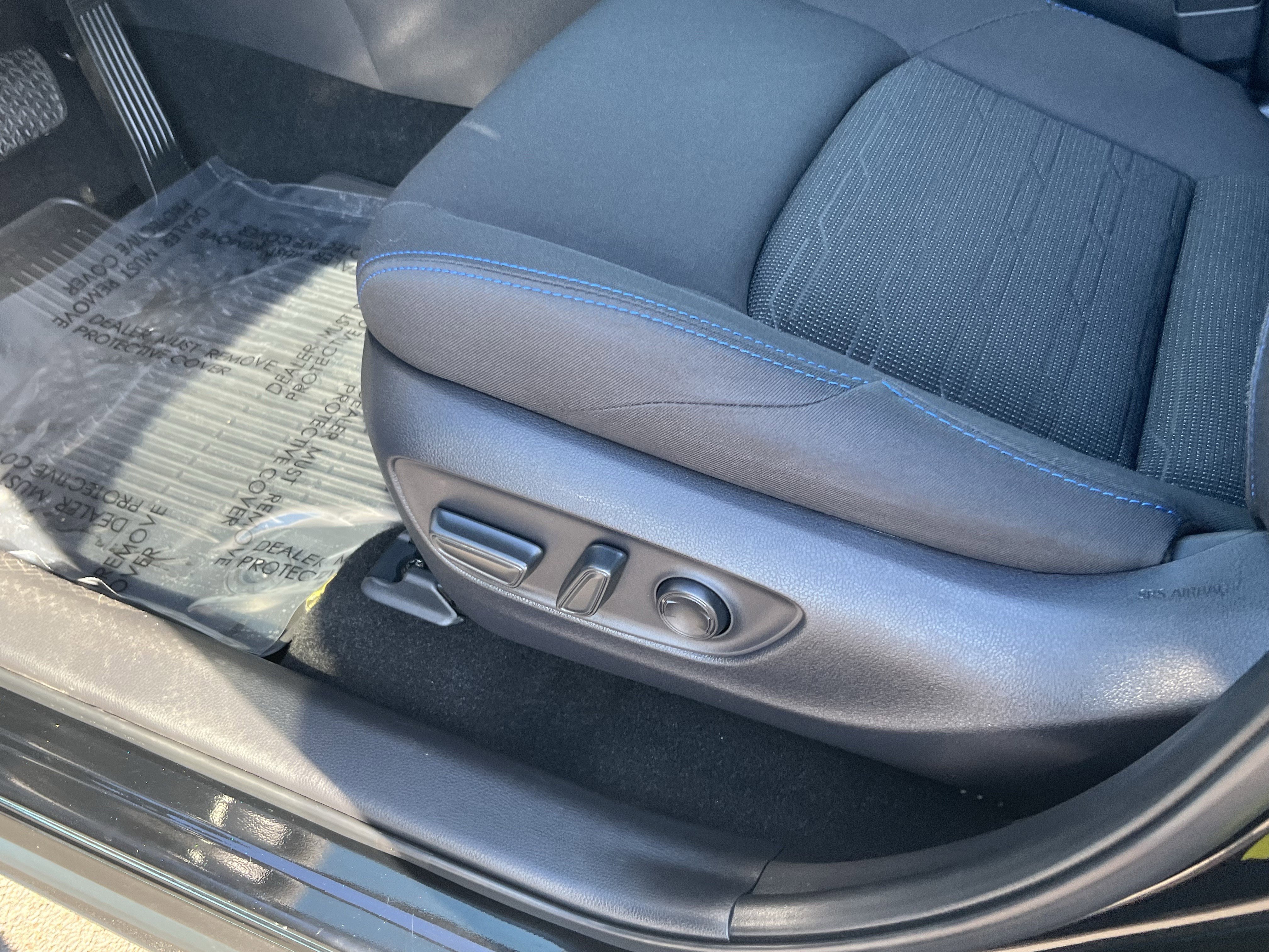 Used 2023 Toyota RAV4 SE w/ SE Grade Weather Package image 17