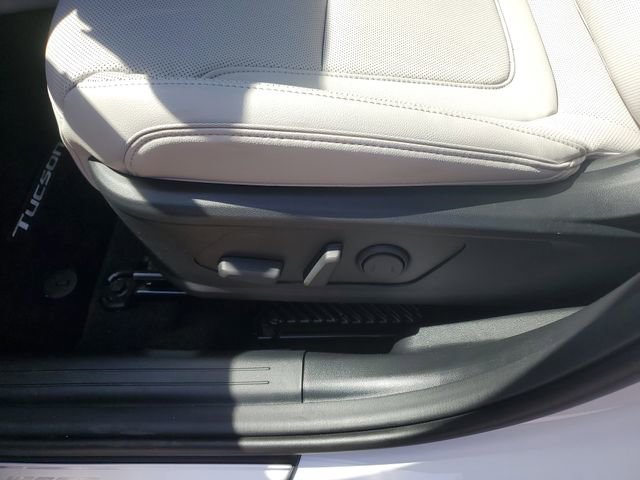 New 2026 Hyundai Tucson Limited image 19